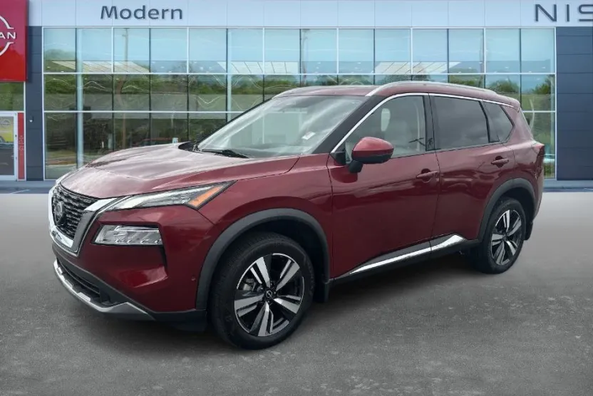 2023 Nissan Rogue SL photo 1