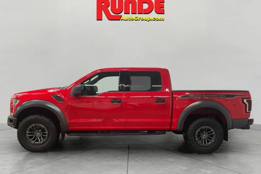 2019 Ford F-150 Raptor photo 1