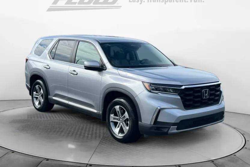2023 Honda Pilot EX-L photo 1