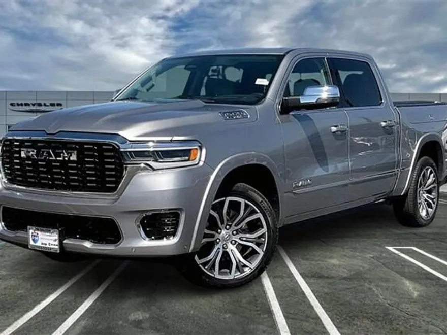 2025 Ram 1500 photo 1