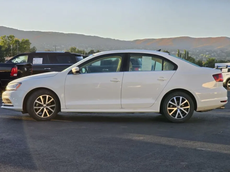 2017 Volkswagen Jetta 1.4T SE photo 1