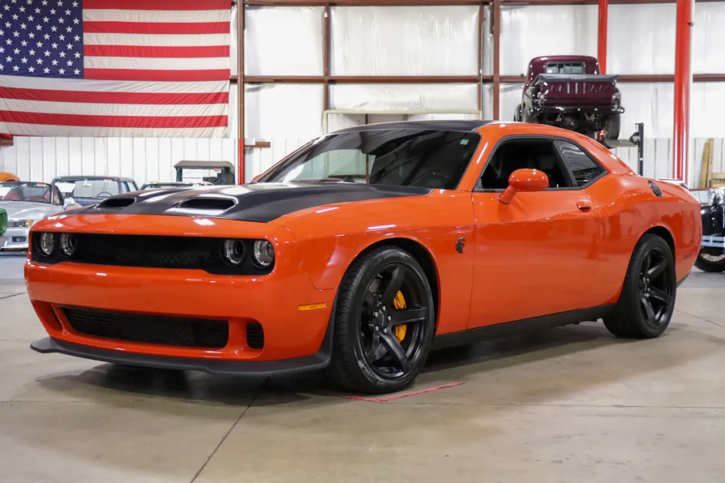 2022 Dodge Challenger Hellcat photo 1