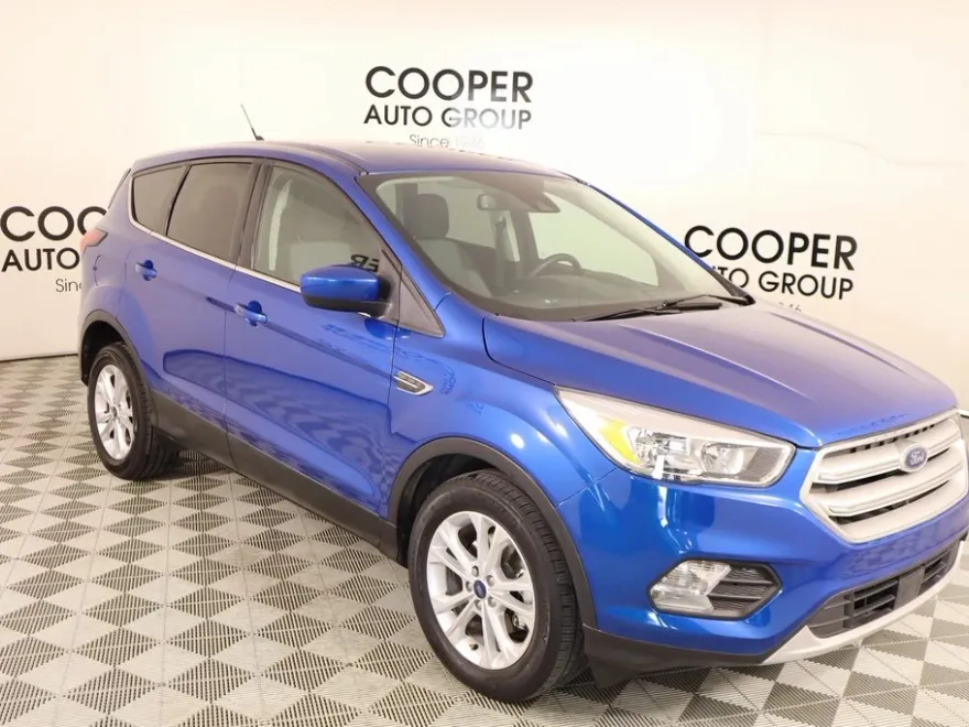 2019 Ford Escape SE photo 1
