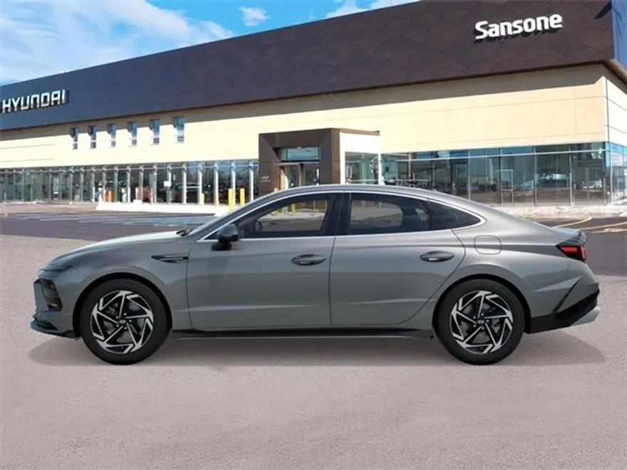 2026 Hyundai Sonata SEL Sport photo 1