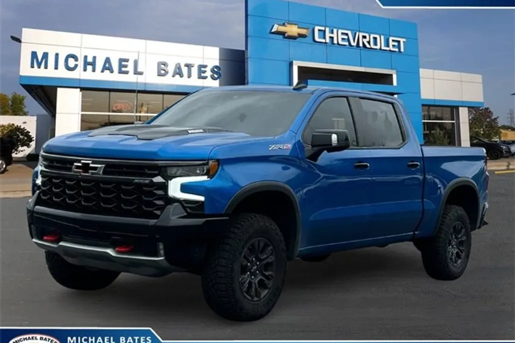 2024 Chevrolet Silverado 1500 ZR2 photo 1