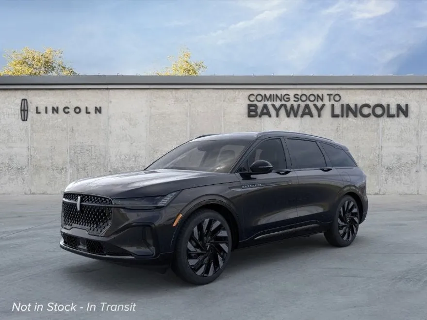 2025 Lincoln Nautilus Reserve photo 1