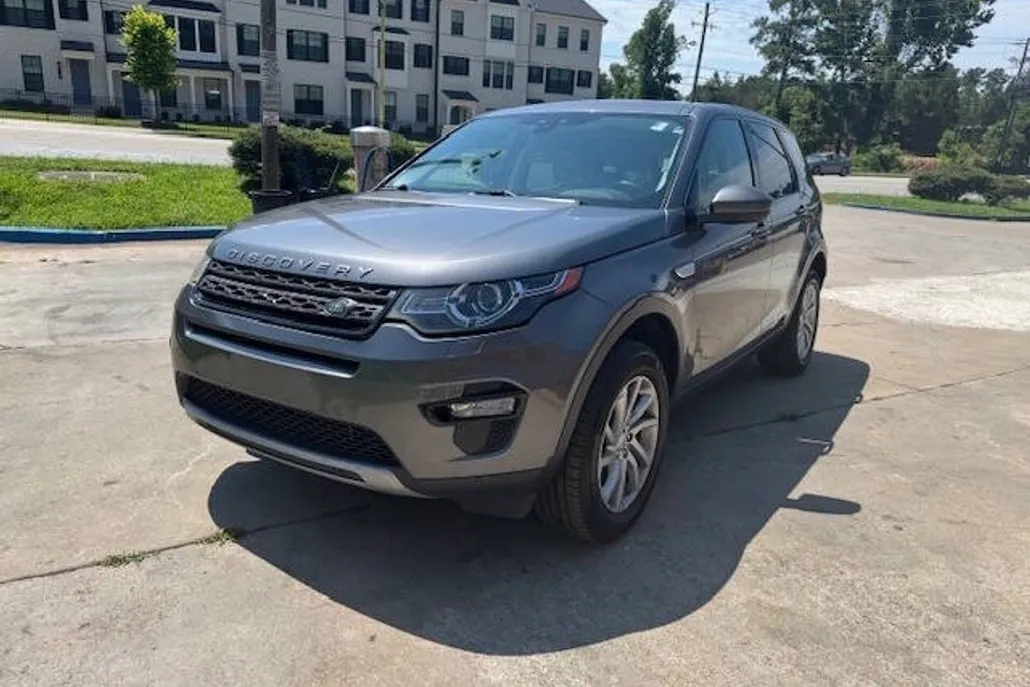 2016 Land Rover Discovery Sport HSE photo 1