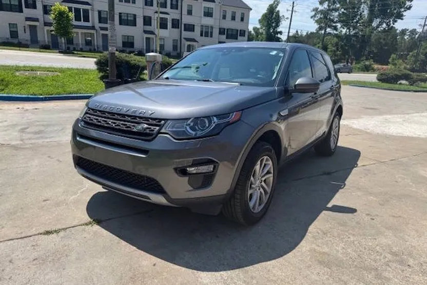 2016 Land Rover Discovery Sport HSE photo 1
