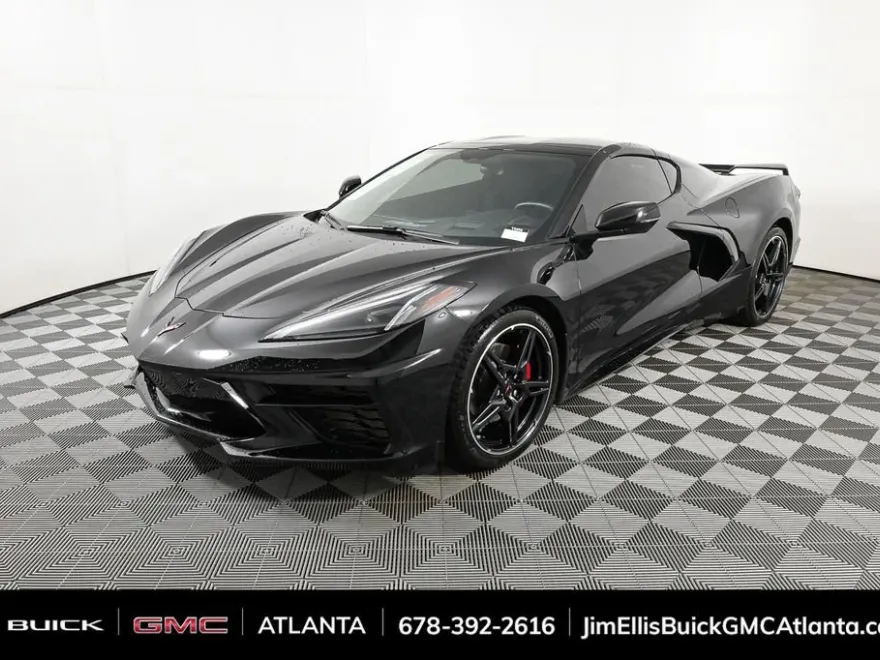 2020 Chevrolet Corvette Stingray 2LT photo 1