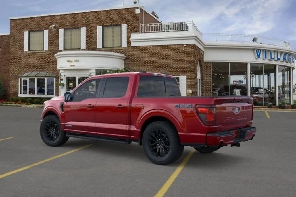 2024 Ford F-150 XLT photo 1