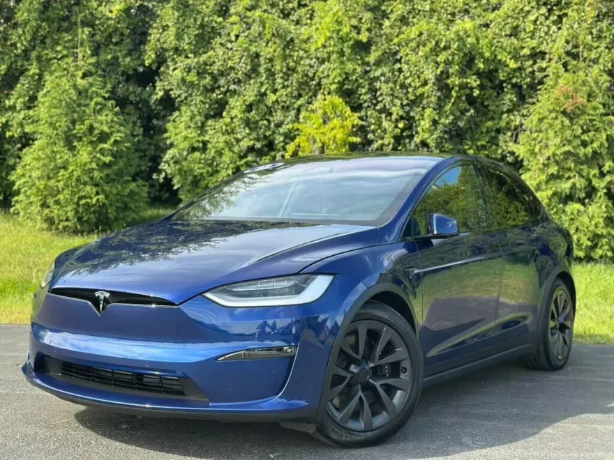 2022 Tesla Model X Plaid photo 1