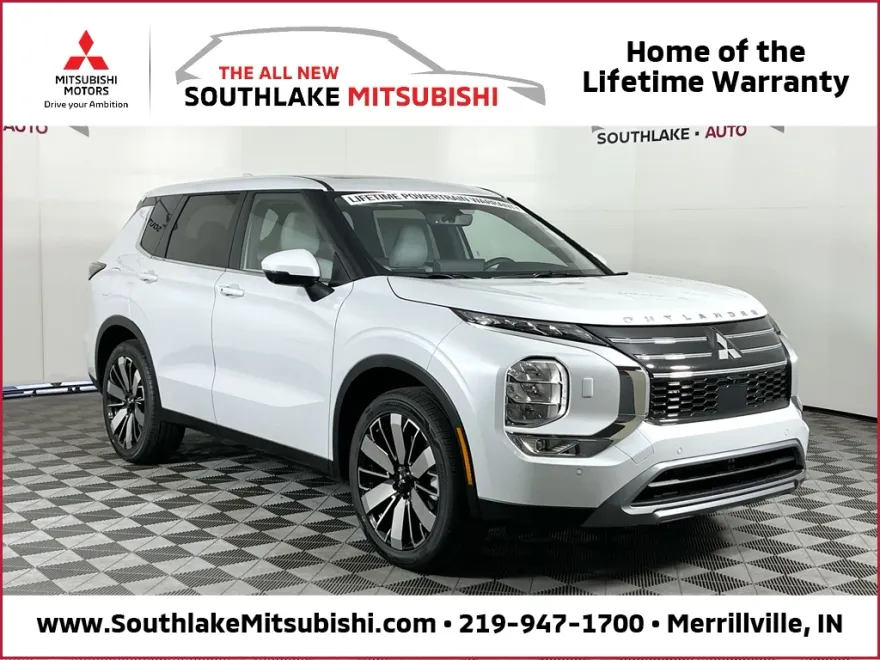 2025 Mitsubishi Outlander SE photo 1