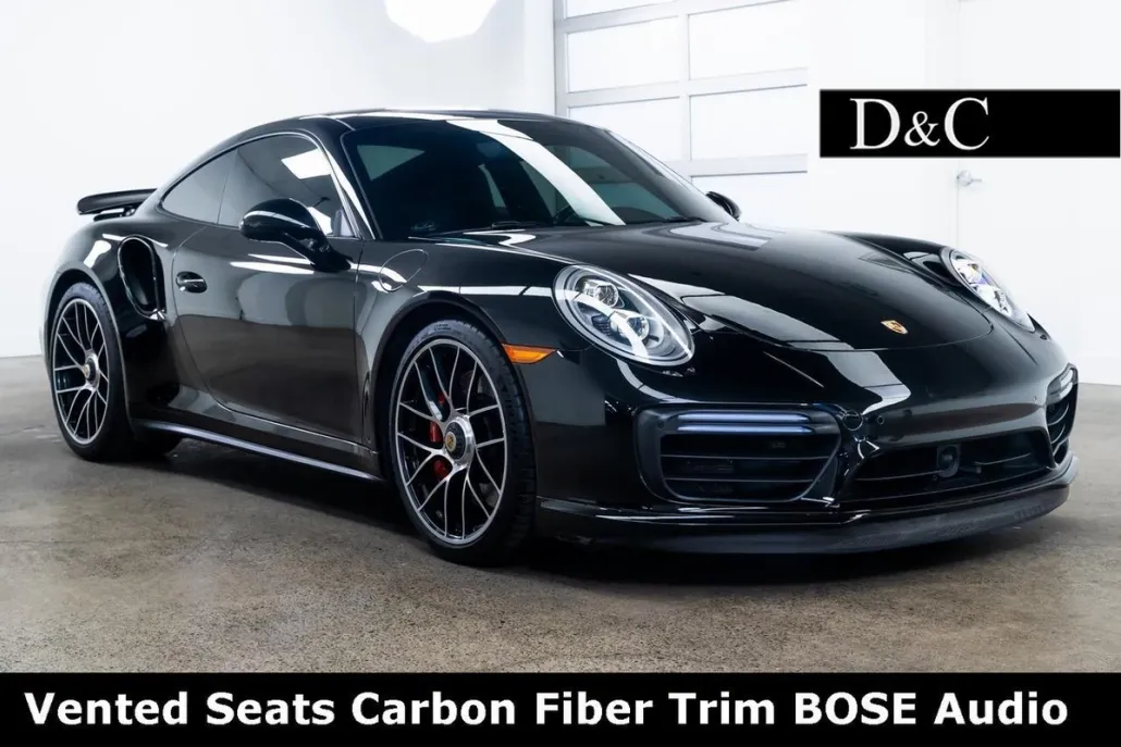 2017 Porsche 911 Turbo photo 1