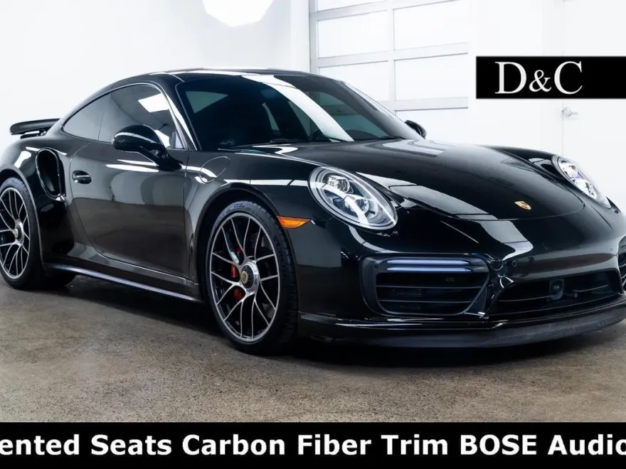 2017 Porsche 911 Turbo photo 1
