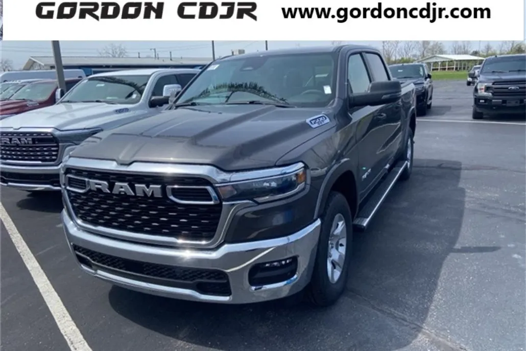 2025 Ram 1500 Big Horn photo 1