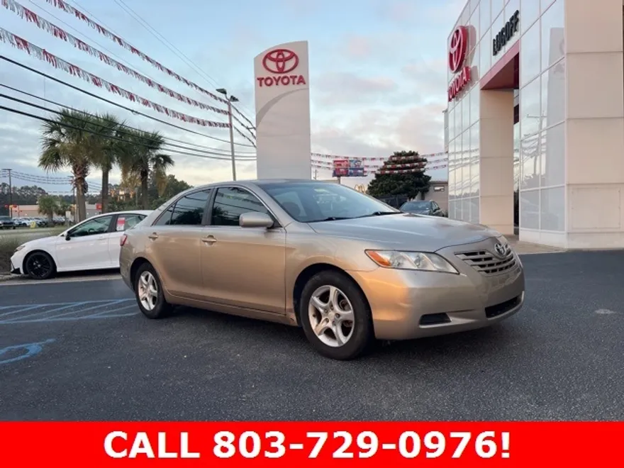 2007 Toyota Camry LE photo 1