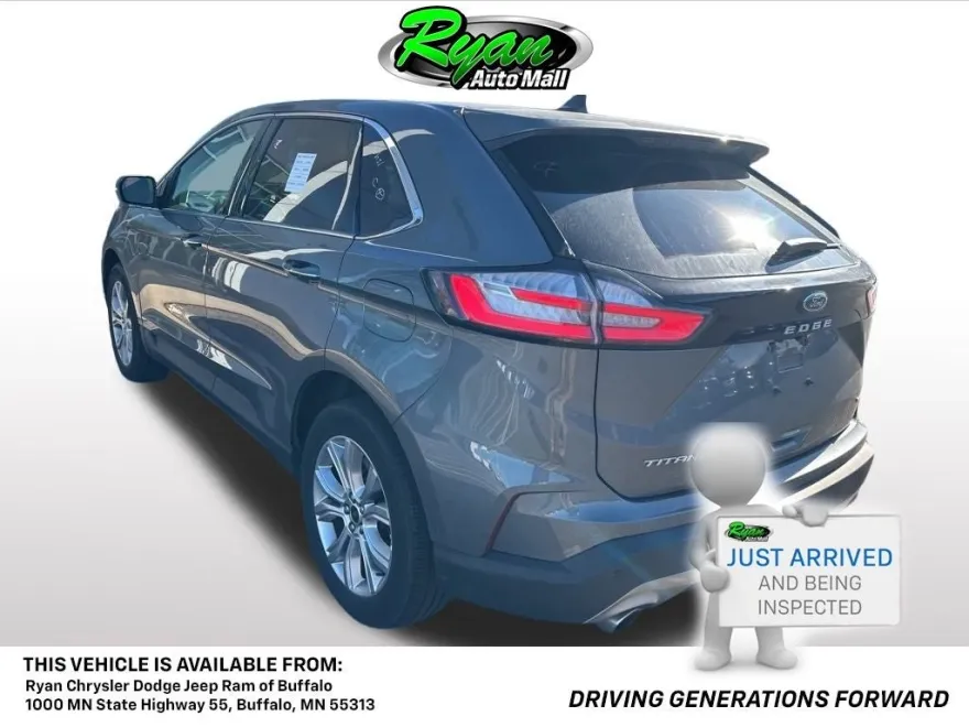 2024 Ford Edge Titanium photo 1