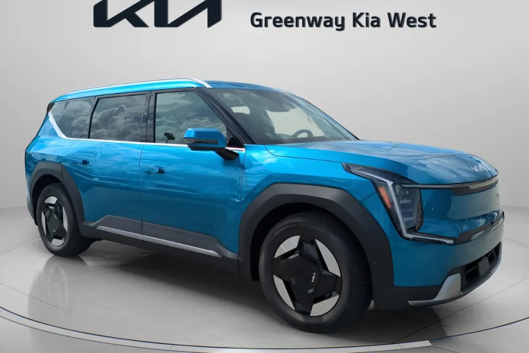 2026 Kia EV9 Wind photo 1