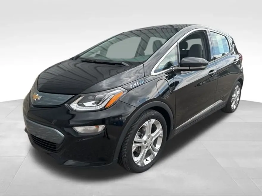 2017 Chevrolet Bolt EV photo 1
