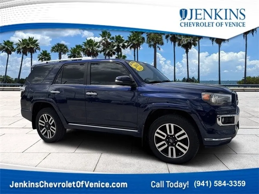 2018 Toyota 4Runner Limited photo 1