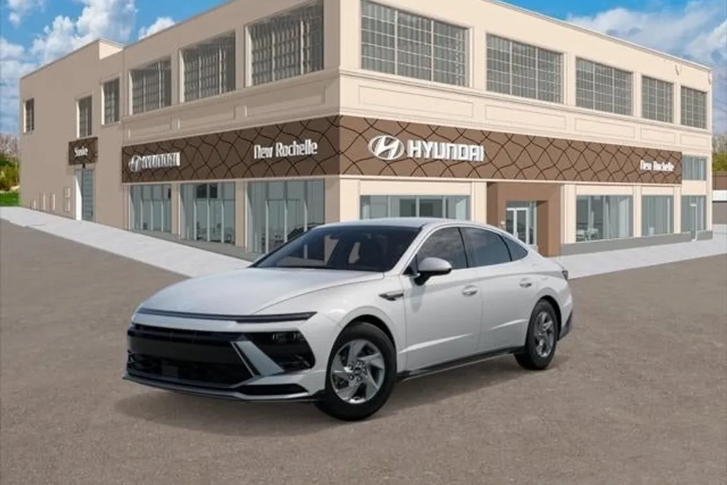 2025 Hyundai Sonata SE photo 1