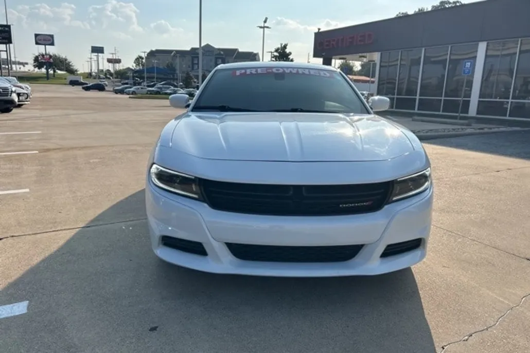 2022 Dodge Charger SXT photo 1