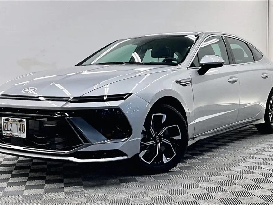 2024 Hyundai Sonata SEL photo 1