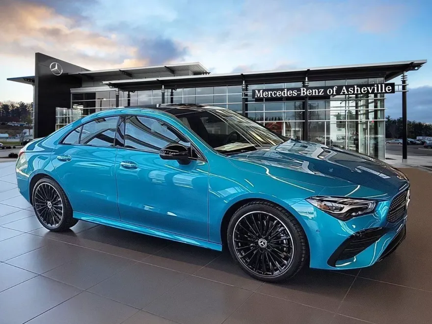 2025 Mercedes Benz CLA 250 4MATIC photo 1