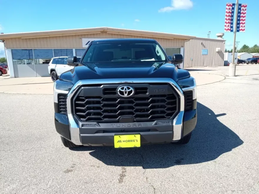 2023 Toyota Tundra SR5 photo 1