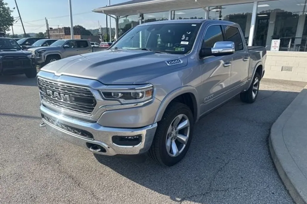 2022 Ram 1500 Limited photo 1