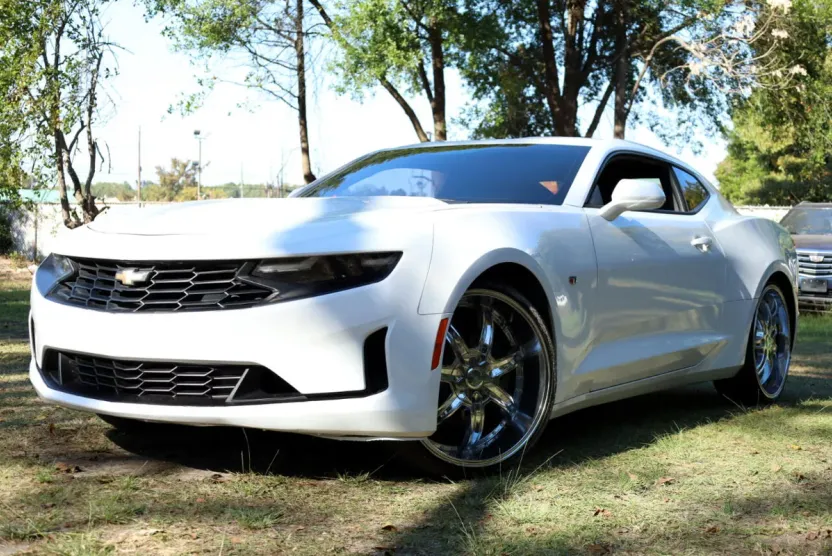 2019 Chevrolet Camaro 1LS Coupe photo 1
