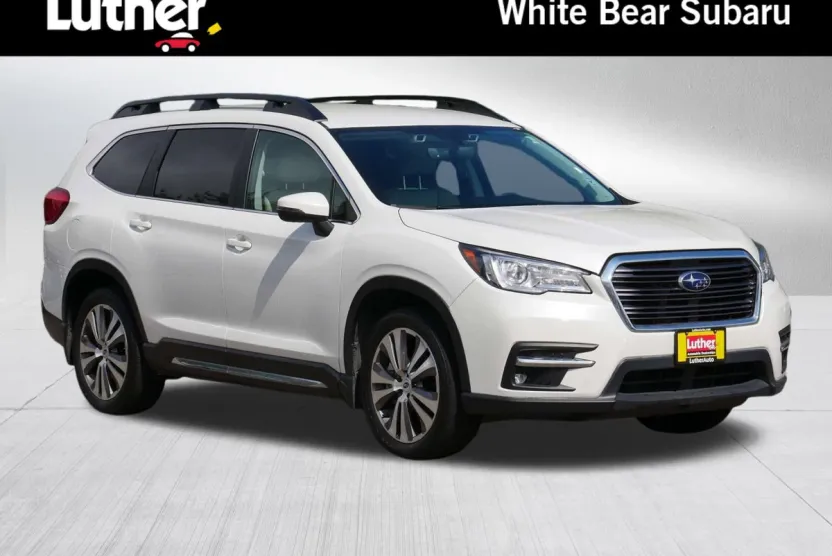 2022 Subaru Ascent Limited photo 1