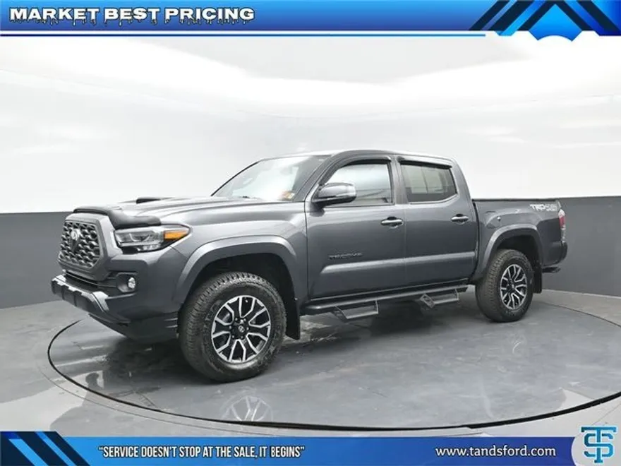 2023 Toyota Tacoma TRD Sport photo 1