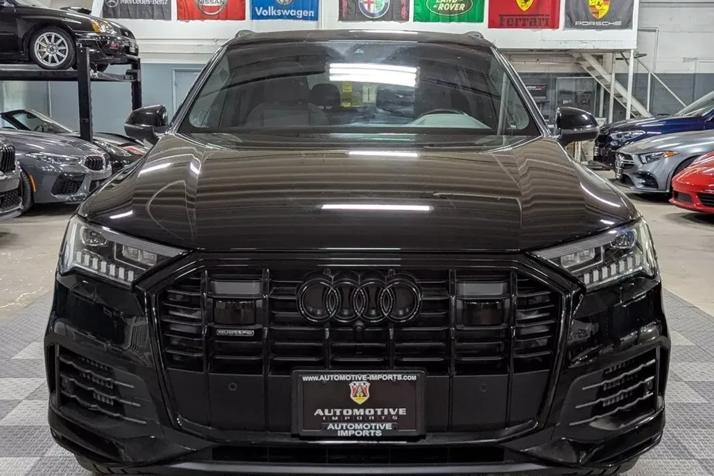 2022 Audi Q7 55 Premium Plus photo 1