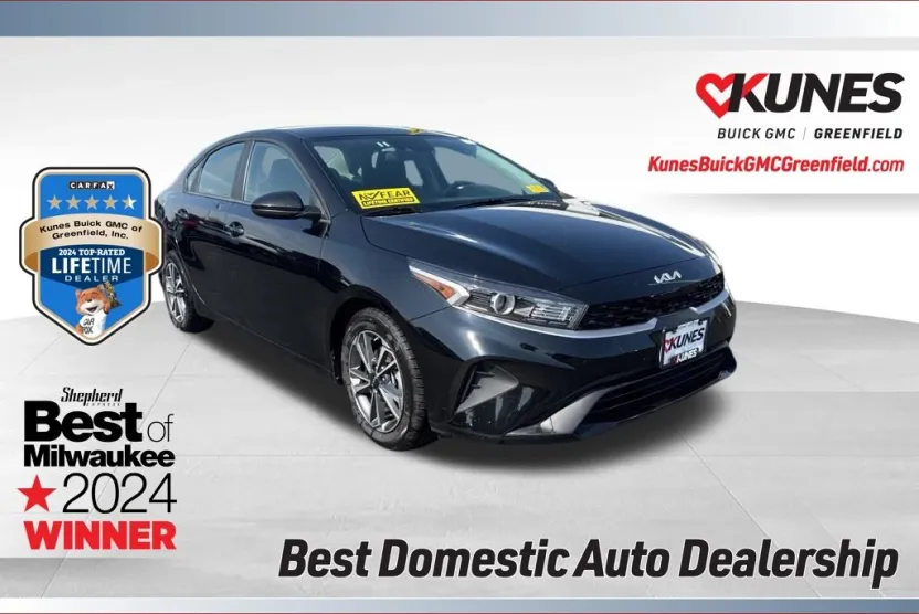 2024 Kia Forte LXS photo 1