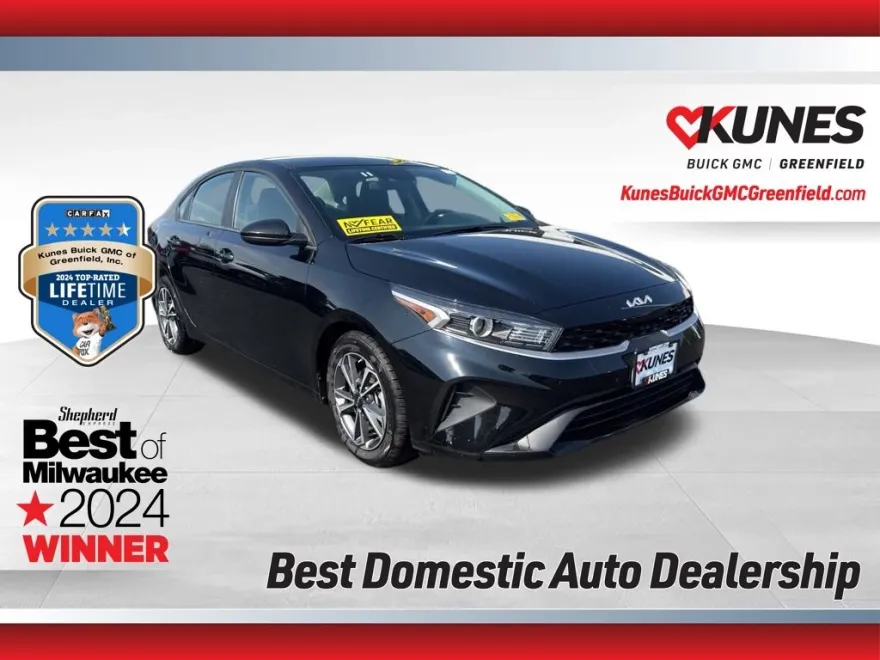 2024 Kia Forte LXS photo 1