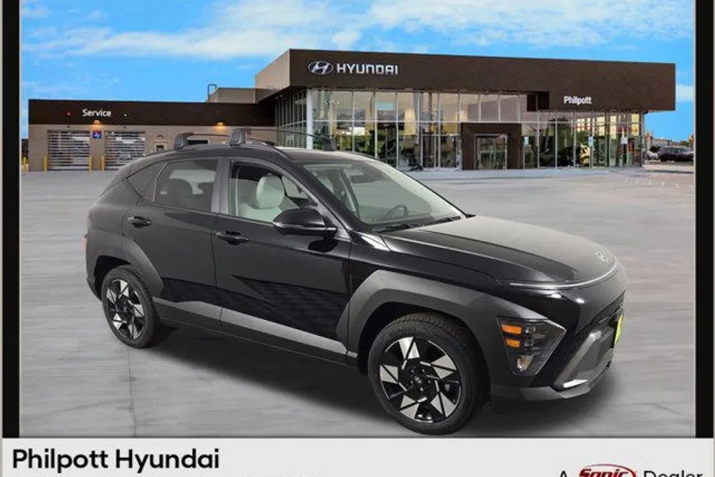 2025 Hyundai Kona SEL photo 1