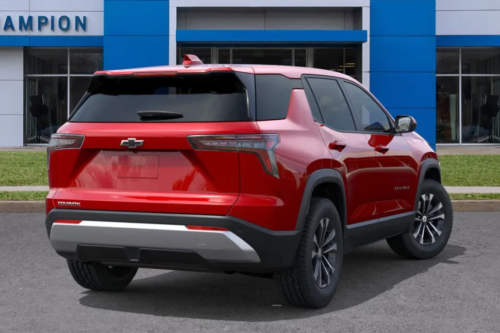 2026 Chevrolet Equinox LT photo 1