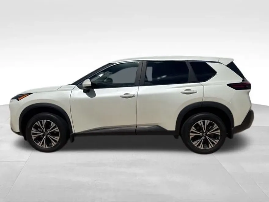 2023 Nissan Rogue SV photo 1
