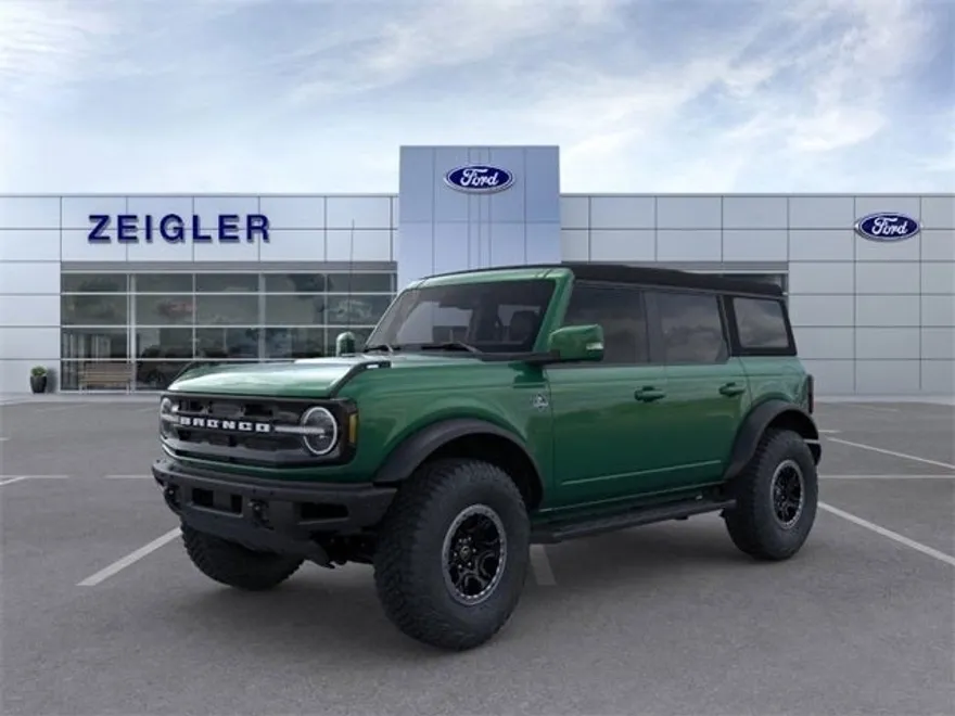 2024 Ford Bronco Outer Banks photo 1
