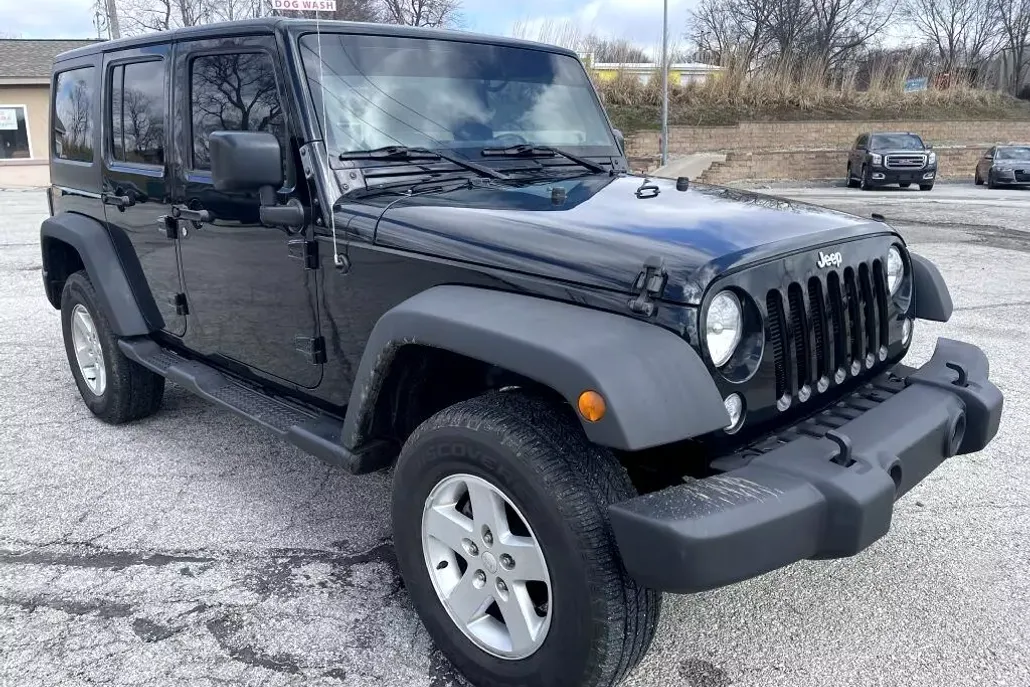 2015 Jeep Wrangler Unlimited Sport photo 1