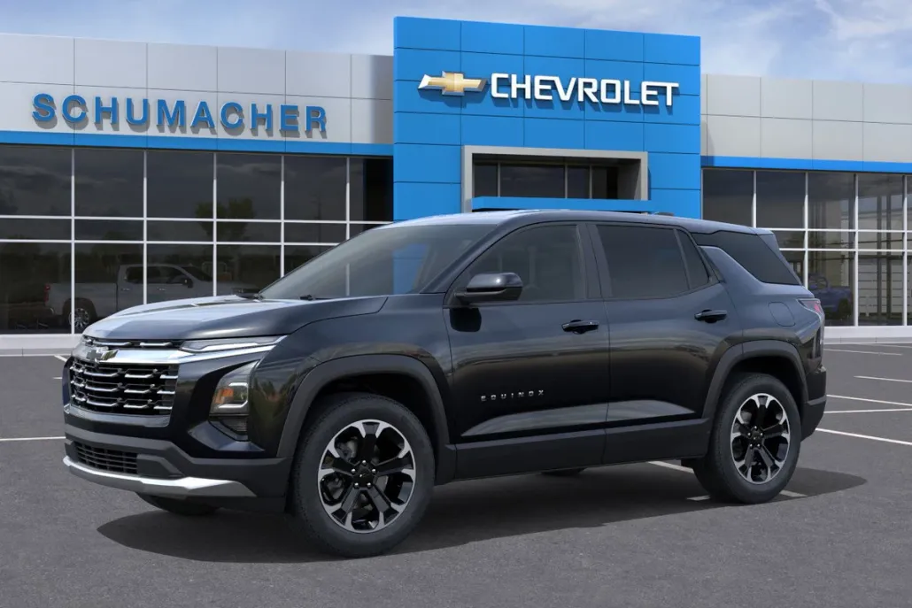 2026 Chevrolet Equinox LT photo 1
