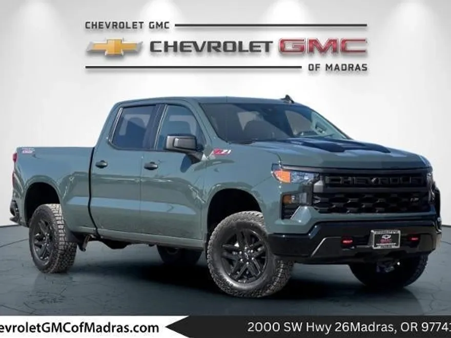 2025 Chevrolet Silverado 1500 Custom Trail Boss photo 1