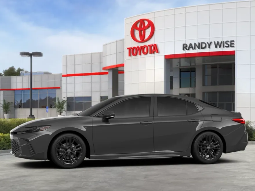 2025 Toyota Camry SE photo 1
