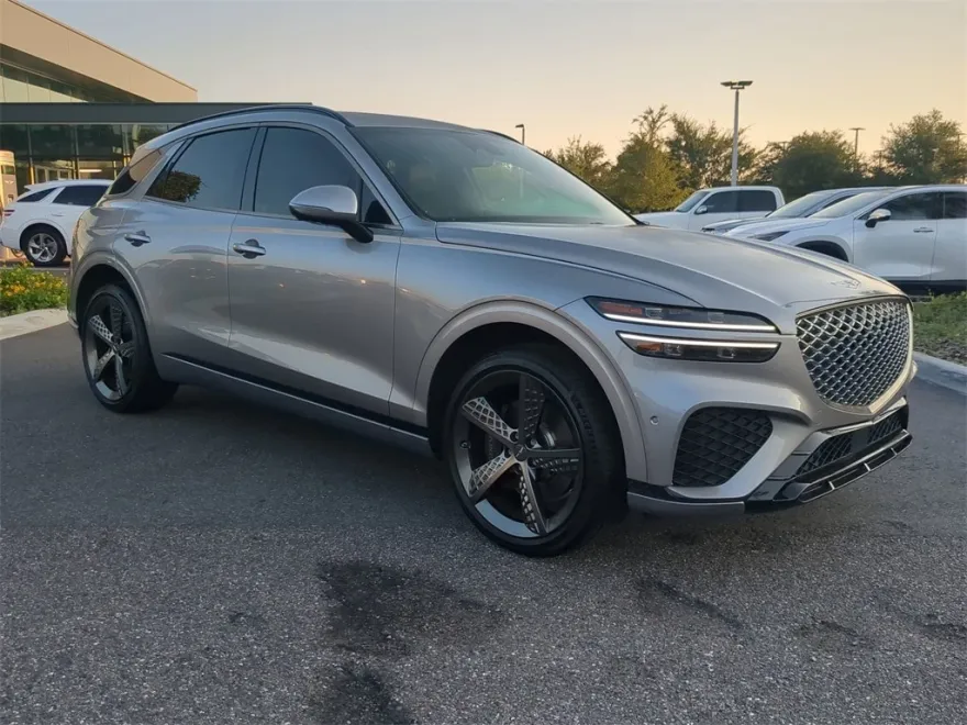 2023 Genesis GV70 3.5T Sport photo 1