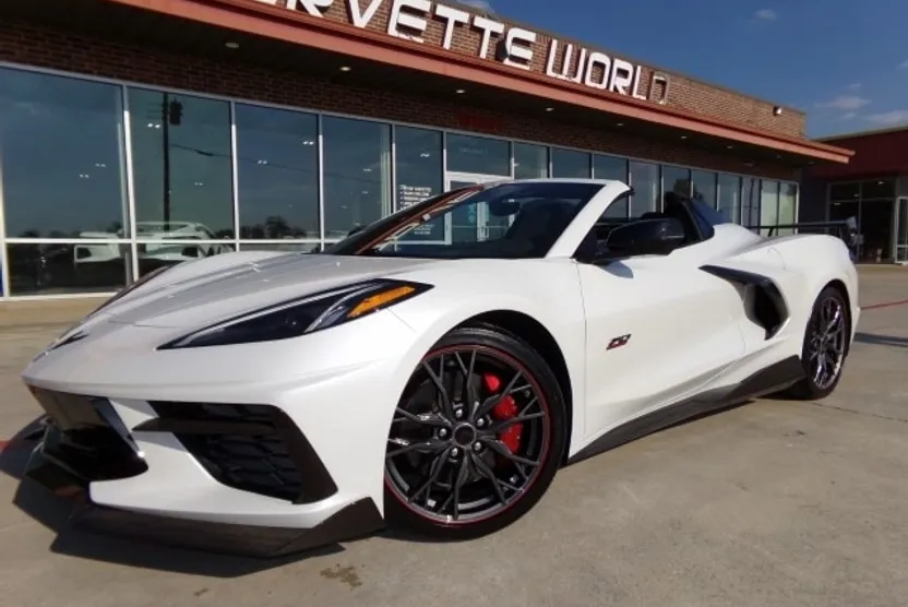 2023 Chevrolet Corvette 3LT Z51 Convertible photo 1
