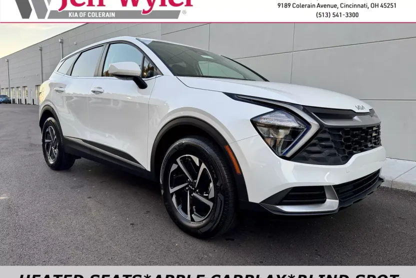 2023 Kia Sportage Hybrid LX photo 1