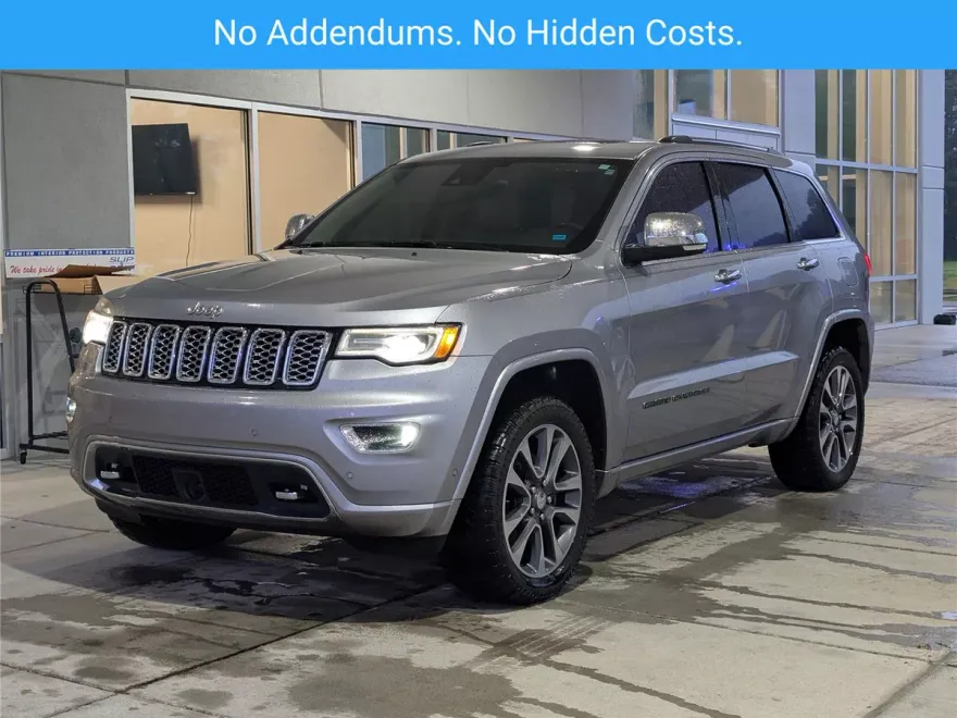 2017 Jeep Grand Cherokee Overland photo 1