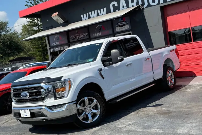 2022 Ford F-150 XLT photo 1