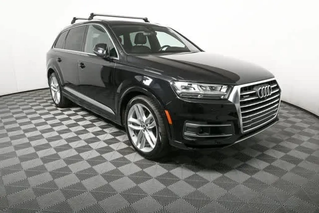 2017 Audi Q7 3.0T Prestige photo 1